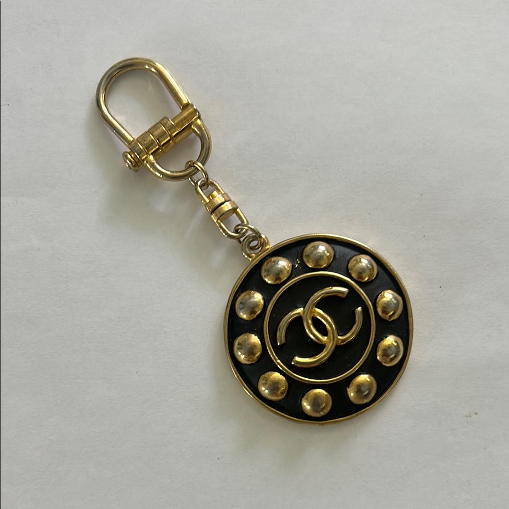 Chanel Black and Gold Keychain